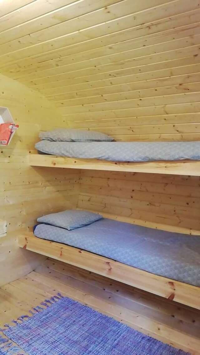 Кемпинги Metsakivi puhkemaja saunaga Padakõrve-12